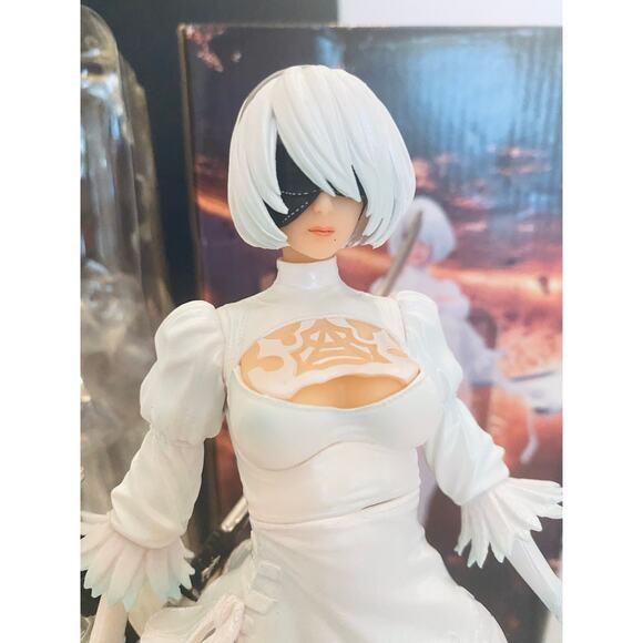 NieR: Automata 2B White Dress Interchangeable Heads Figure - Picture 4 of 11